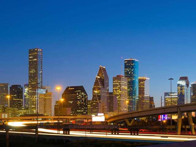 Cheap flights to Houston from £186 - Book trips to Houston